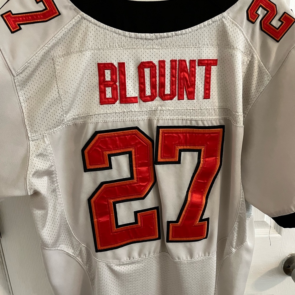 Tampa Bay Buccaneers Blount Jersey